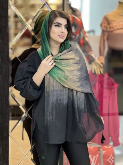 شال نخی اسکارلت منگوله دار کد 1659