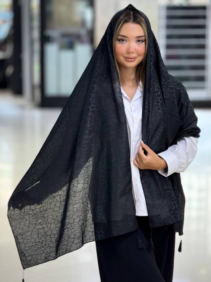 شال نخی دور دوخت منگوله دار کد 2766