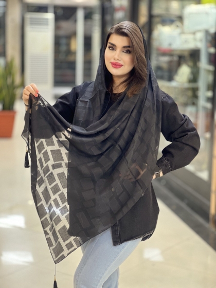 شال نخ و حریر منگوله دار کد906