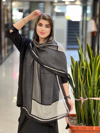 شال نخی سفید مشکی منگوله دار کد 1181