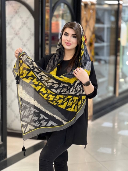 شال نخی برشکا دور دوخت منگوله دار کد 1064