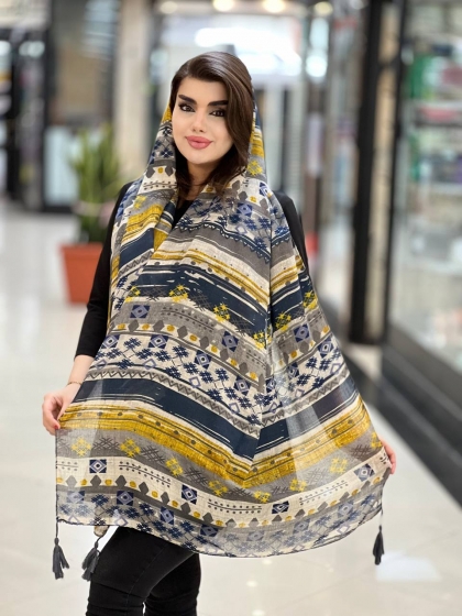 شال نخی صابونی منگوله دار کد 942