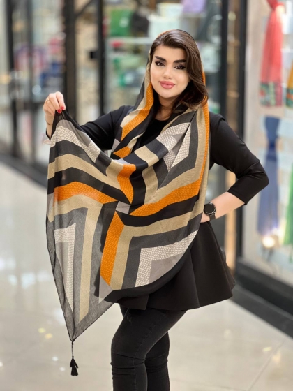 شال نخی صابونی منگوله دار کد 961