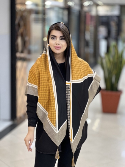 روسری نخی دور دوخت منگوله دار کد1574