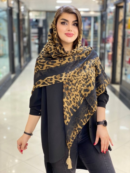 روسری نخی ترک پلنگی منگوله دار کد 391