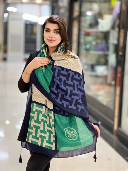 شال نخی یونیک منگوله دار کد946