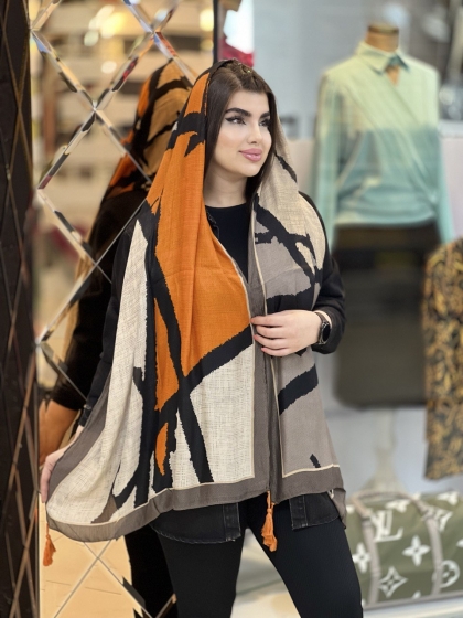 شال نخی اسکارلت منگوله دار کد 1681