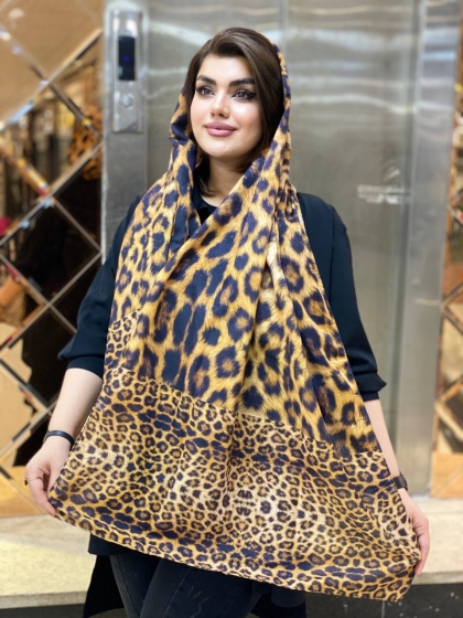 شال نخی دور دوخت سبک و خنک کد372