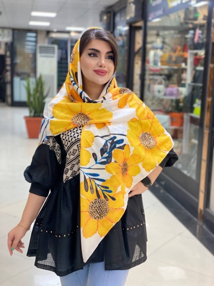 روسری نخی دور دست دوز کد 532