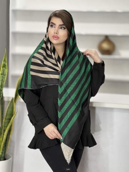 روسری نخی صابونی پاییزه دور دست دوز کد1387