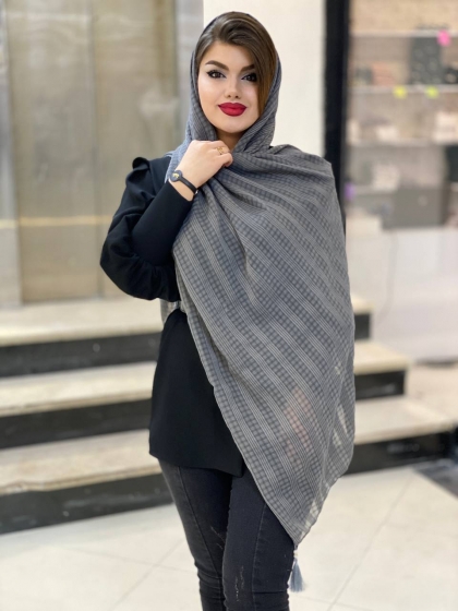 شال نخ و حریر پفکی منگوله دارکد263