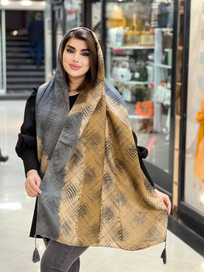 شال نخی حصیری پاییزه منگوله دار کد 638