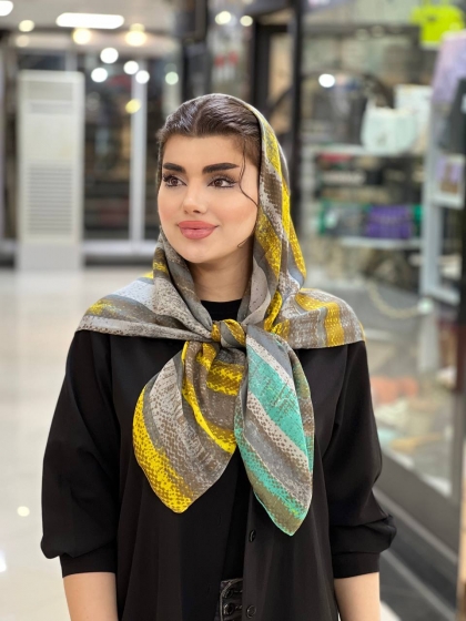 روسری نخی بلفی دور دست دوز کد 1006