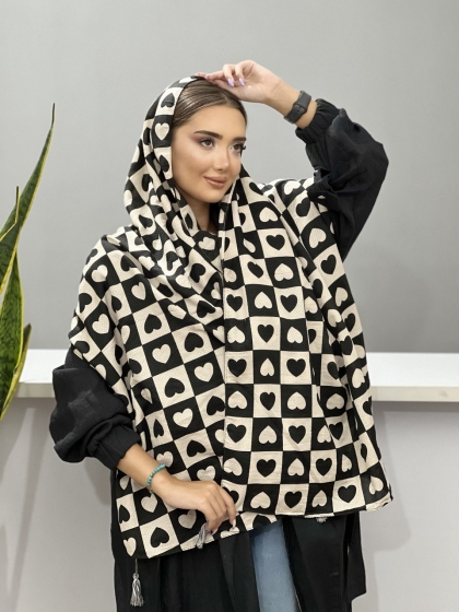شال نخی سفید مشکی منگوله دار کد 1280