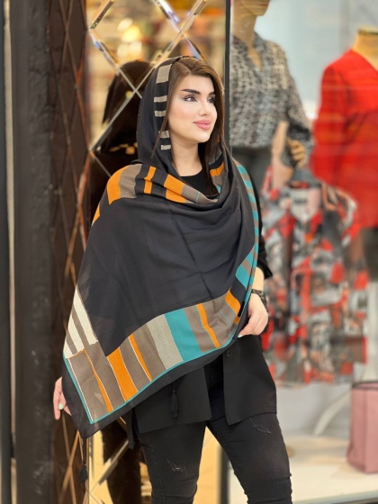 شال نخی لانا منگوله دار کد1062