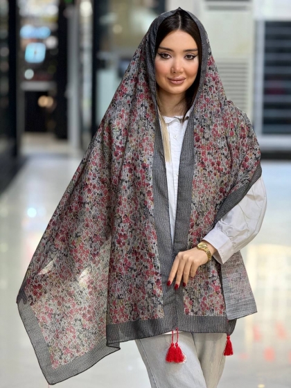 شال نخی طرح پلیسه منگوله دار کد 2589
