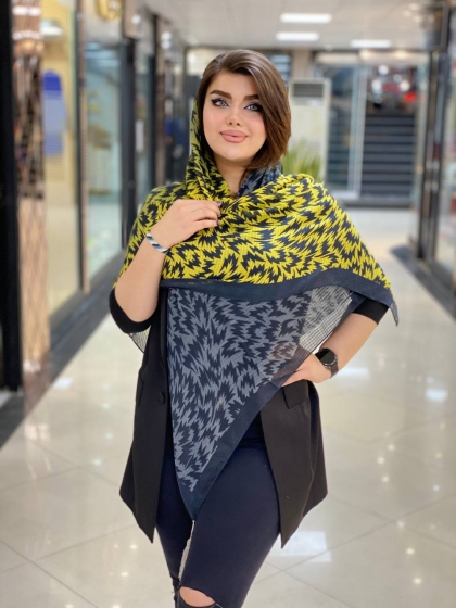 روسری نخی ژاکارد منگوله دار کد 329