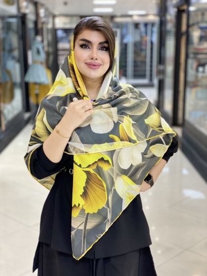 روسری نخی دور دست دوز کد 444