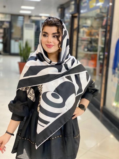 روسری نخی دور دست دوز  کد 490